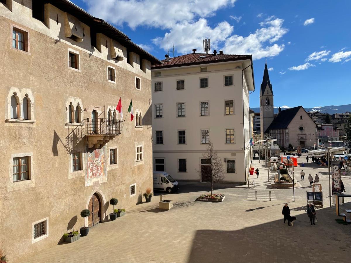 Hotel Al Palazzo Cles Exterior foto